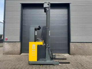 Atlet UNS14 1,4 ton elektrische reachtruck (bj 2009)