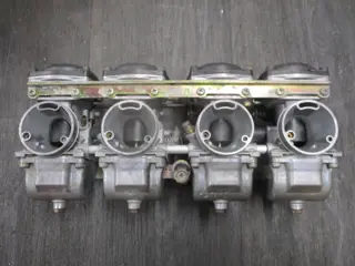 CARBURATEURSET Suzuki GSX 750 1984 - 1986