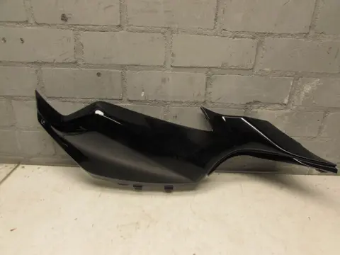 RECHTER ZIJKUIP Yamaha MT 07 2014 - 2017