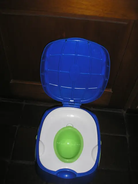 Potje - 3-in-1: - potje, - toiletverkleiner - opstapje