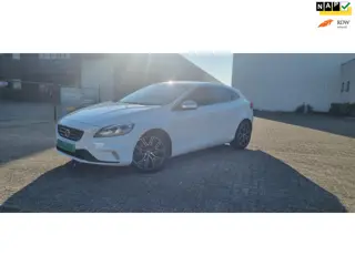Volvo V40 1.6 D2 R-Design
