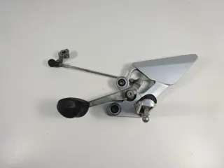 LINKER SCHETSPLAAT Yamaha FZ6 2004 - 2007