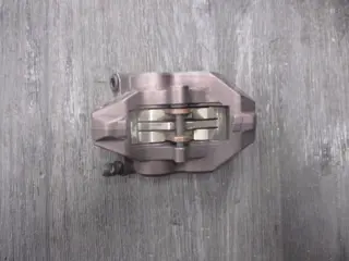 ACHTER REMKLAUW MV Agusta 910 Brutale 2005 - 2005