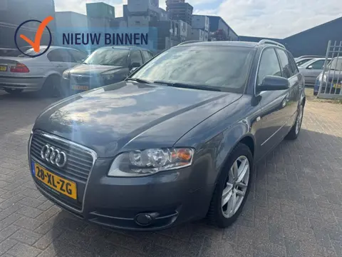 Audi A4 Avant 2.0 Advance AUTOMAAT NIEUWE Apk (bj 2007)