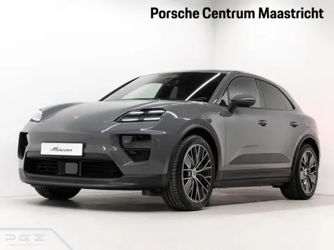 Porsche Macan 100 kWh