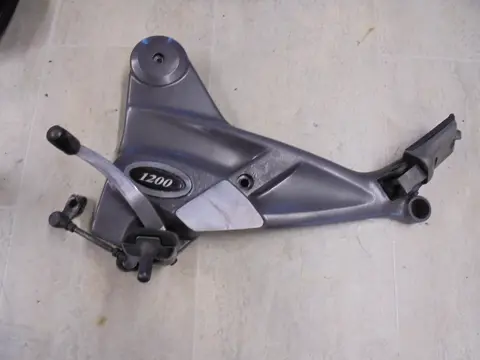 LINKER SCHETSPLAAT Triumph Trophy 1200 1996 - 2003