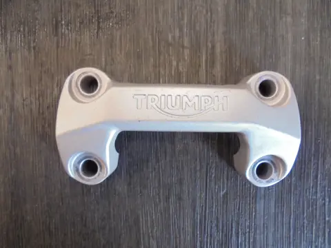 STUUR Triumph Trident 660 2021 - 2023