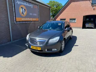 Opel Insignia Sports Tourer 2.0 CDTI EcoFLEX Edition (motor defect)