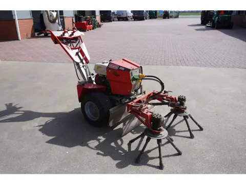 Nimos Mug Ha onkruidborstel Hydrostaat dubbele borstels bj.2020 (Nr. V341)