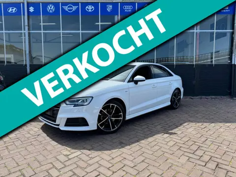 Audi A3 Limousine 1.4 TFSI Sport S-Line Black Edition **VIRTUAL+ 1E EIG**