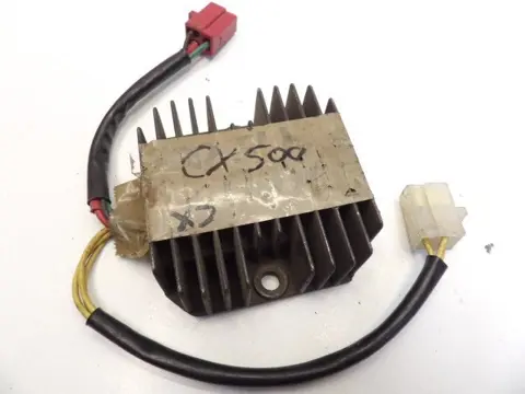 SPANNINGSREGELAAR Honda CX 500 1977 - 1985