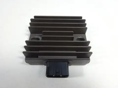 SPANNINGSREGELAAR Kawasaki ER 6 2012 - 2015