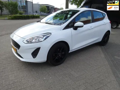 Ford Fiesta 1.1 Trend/Airco/Navi/Cruise/Carplay