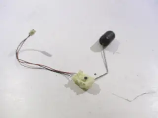 BRANDSTOFNIVEAU METER Triumph Tiger 800 2010 - 2014