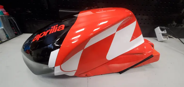 TANK Aprilia Tuono 1000 2006 - 2008