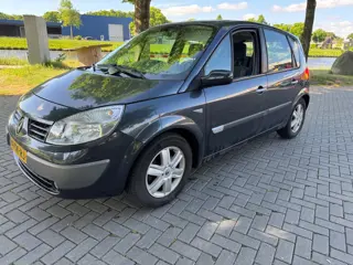 Renault Scénic 1.9 dCi Privilège Luxe