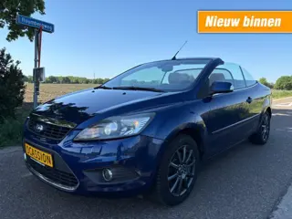 FORD FOCUS 2.0 TITANIUM / CABRIO / BOMVOL / KEYLESS / LEER