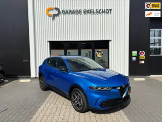 Alfa Romeo TONALE 1.5T Hybrid Sprint / Automaat / Camera / Carplay / Adaptive Cruise control