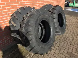 Mitas 15.5/80-24 Verreikerbanden