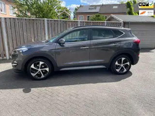 Hyundai Tucson 1.6 T-GDi Comfort 4WD automaat panoramadak