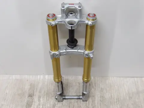 VOORPOTEN COMPLEET Aprilia Tuono V4 2011 - 2014