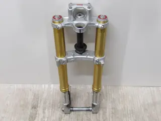 VOORPOTEN COMPLEET Aprilia Tuono V4 2011 - 2014