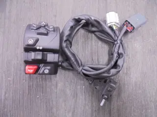 STUURSCHAKELAAR LINKS Triumph Trident 660 2021 - 2023