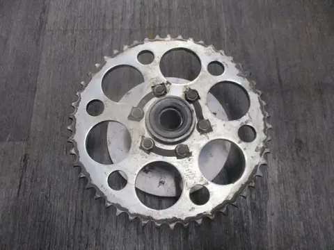 TANDWIELDRAGER Suzuki GS 550 1977 - 1978