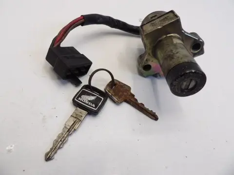 CONTACTSLOT Honda VF 700 750 S Sabre 1982 - 1985