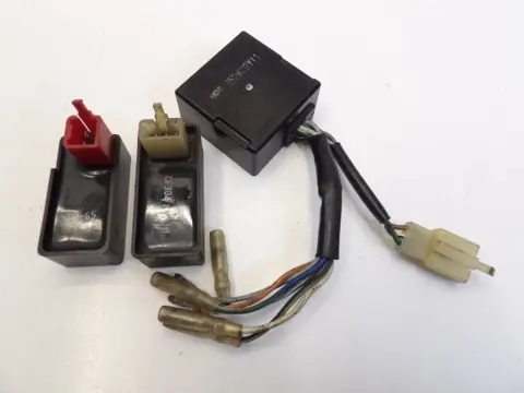 RELAIS Honda VF 1100 C Magna 1983 - 1995