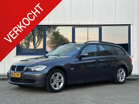 BMW 3-serie Touring 320i High Executive