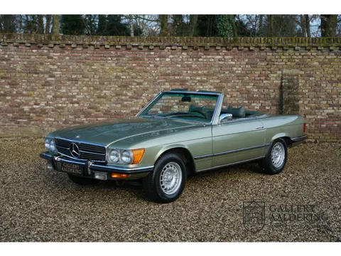 Mercedes-Benz 450SL Stunning colour combination, 74.163 miles, runs very well, highly original, earl