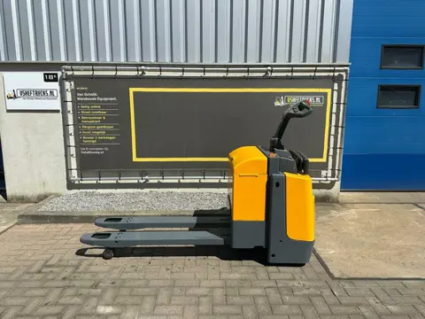 VS-21907 Elektrische palletwagen Jungheinirch ERE120 Vorken 1400mm