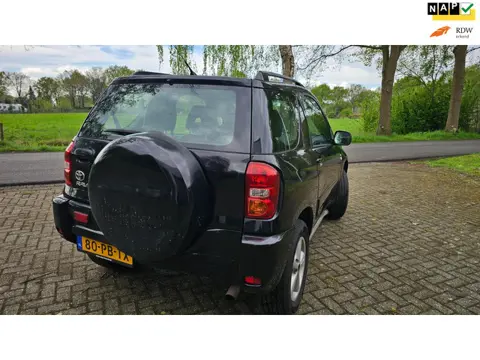 Toyota RAV4 1.8-16V VVT-i Luna