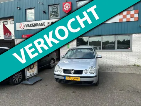 Volkswagen Polo 1.4-16V Comfortline met airco en cruise controle