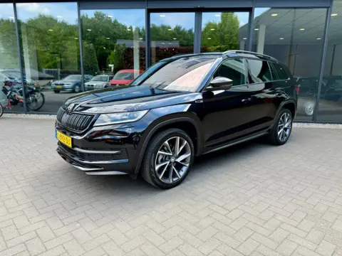 SKODA KODIAQ 1.5 TSI SportLine 7-pers,Pano,Leer/Alcant,LED,Memory,Trekhk,Stoe