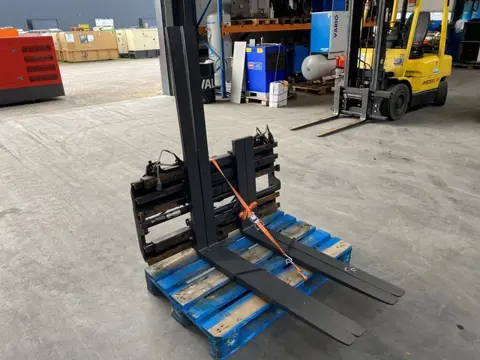 Still FEM2 Vorkenbord Positioner Vorkenversteller Sideshift