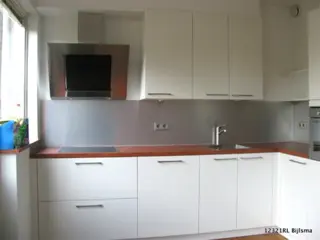 RVS keukenachterwanden. Maatwerk, zeer scherp geprijsd!