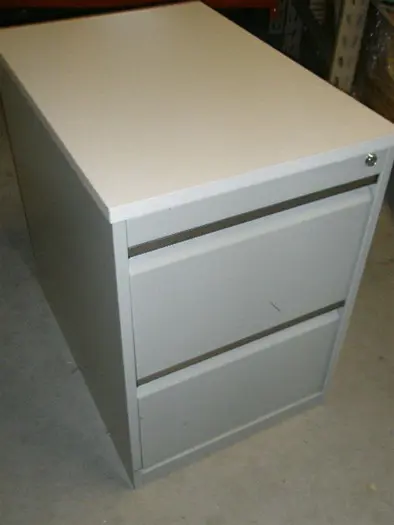 1x Hangmap kast H73xB51