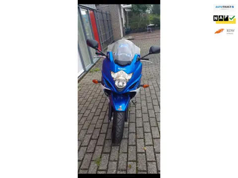 Suzuki Tour GSX 650 FA