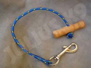 Julius K9 korthouder met houten handvat