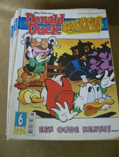 Daar is donald duck extra weer