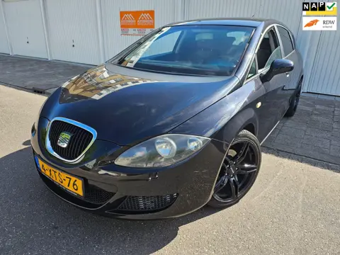 Seat Leon 1.6 G3 op Gas – Met Velgen & Scherm – Eyecatche* Nw APK!