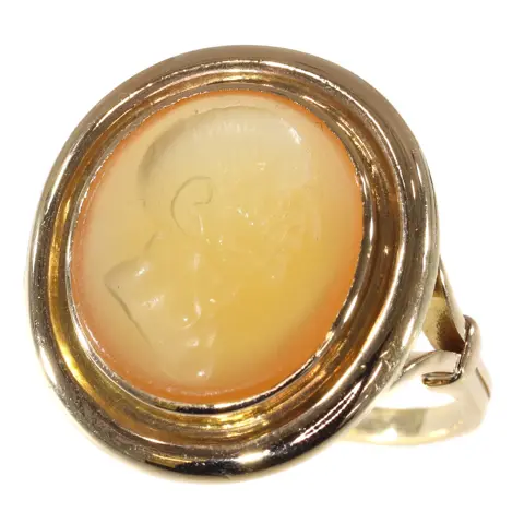 Early Victorian antique intaglio gold mens ring