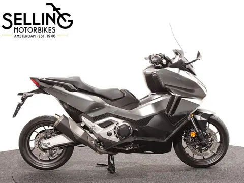 Honda NSS 750 Forza (bj 2023)