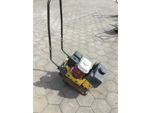 Gebruikte trilplaat Bomag BVP 10/36 (2021)