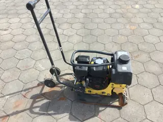 Gebruikte trilplaat Bomag BVP 18/45 (2021)