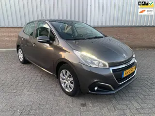 Peugeot 208 1.2 PureTech Blue Lion Navi /Lage KM
