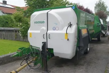 Keenan voermengwagen MF300
