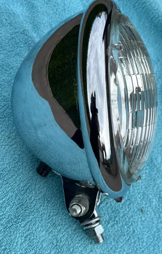 Bates style 5-3/4" koplamp softail met H4 lamp